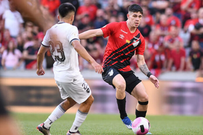 Chance de rebaixamento do Athletico Paranaense aumenta