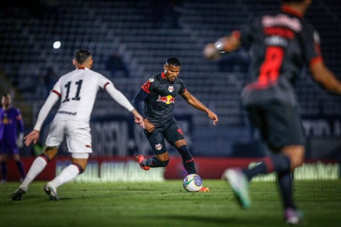 Atlético-GO x Bragantino